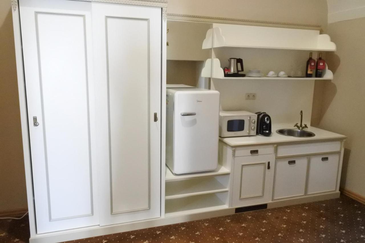 Hotel Gino Park Palace Považská Bystrica Exteriör bild
