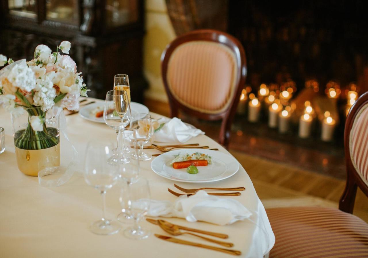 Hotel Gino Park Palace Považská Bystrica Exteriör bild